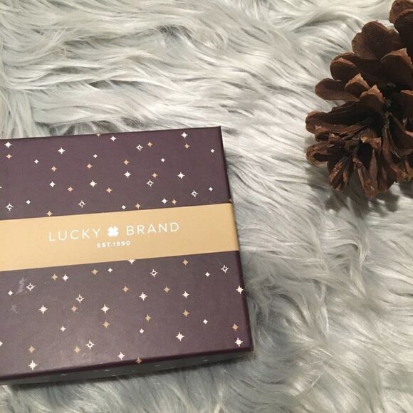 Lucky Brand Golden Cuff White Stone - Picture 8 of 8